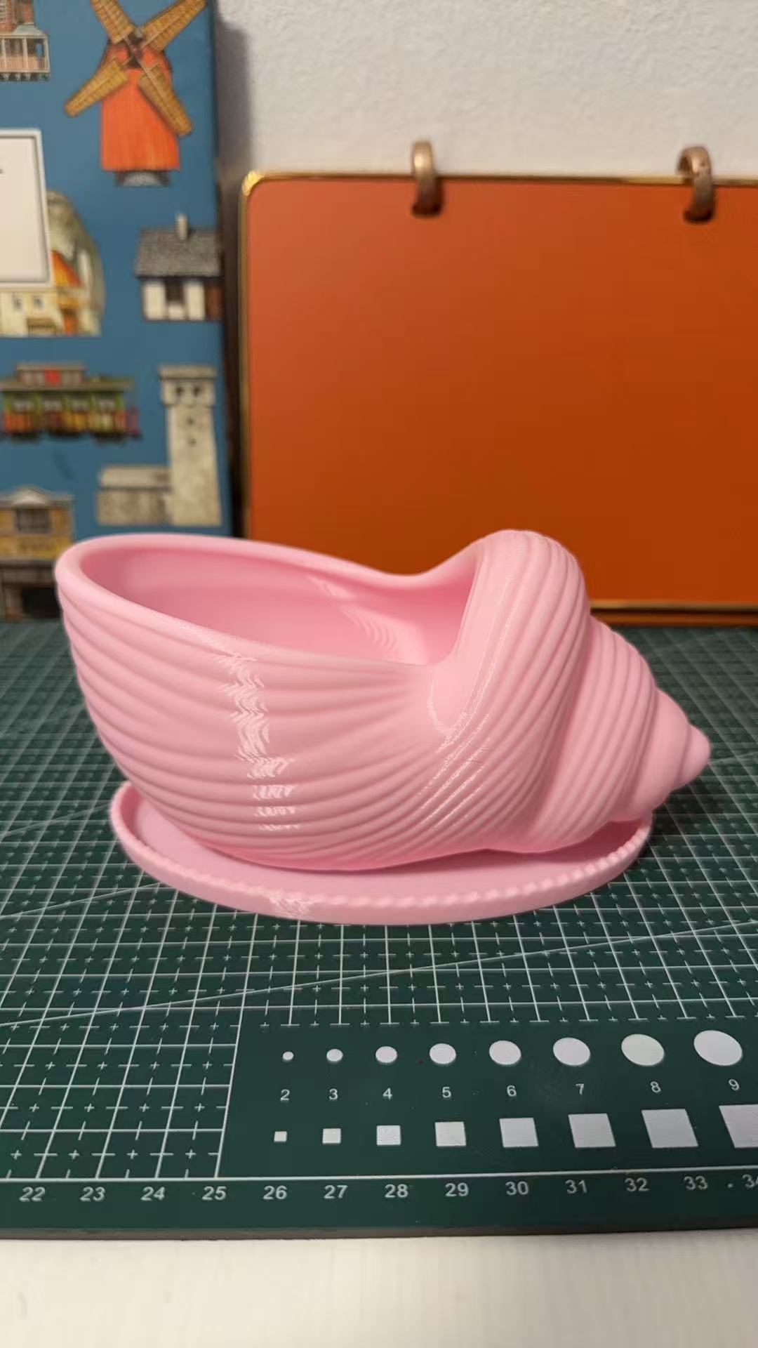 Miniatura 1 do modelo 3D 海螺花盆