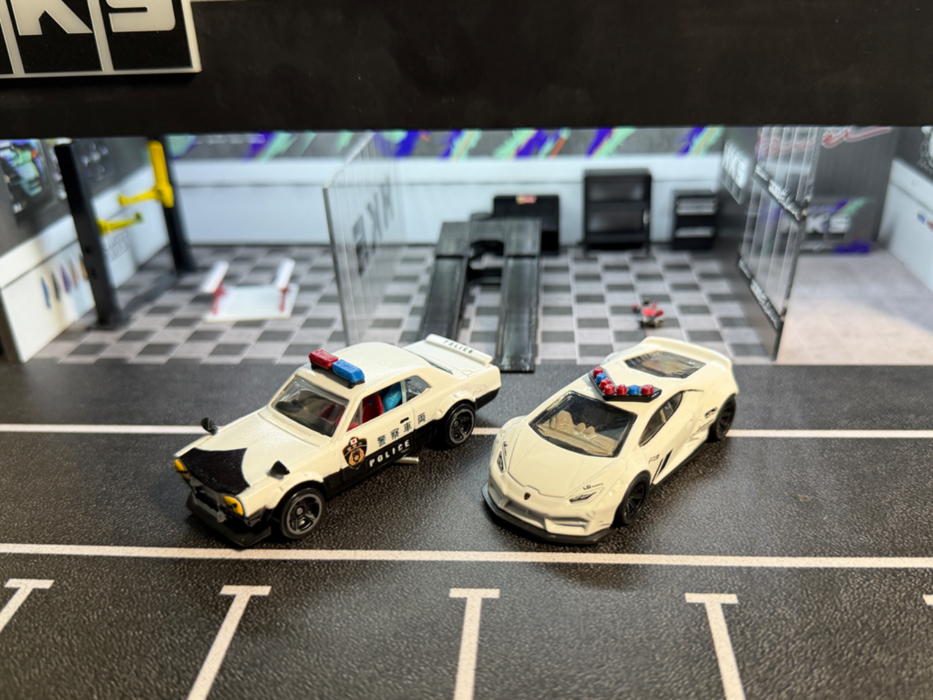 Police lights for 1:64 scale cars