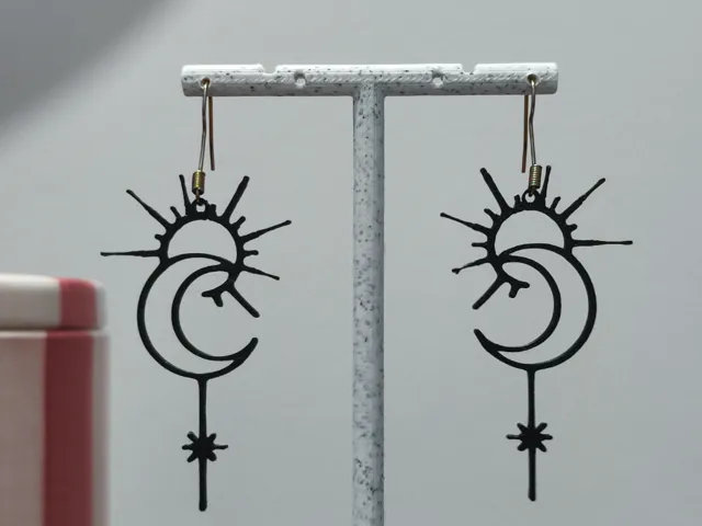 Aretes Eclipsa Mística