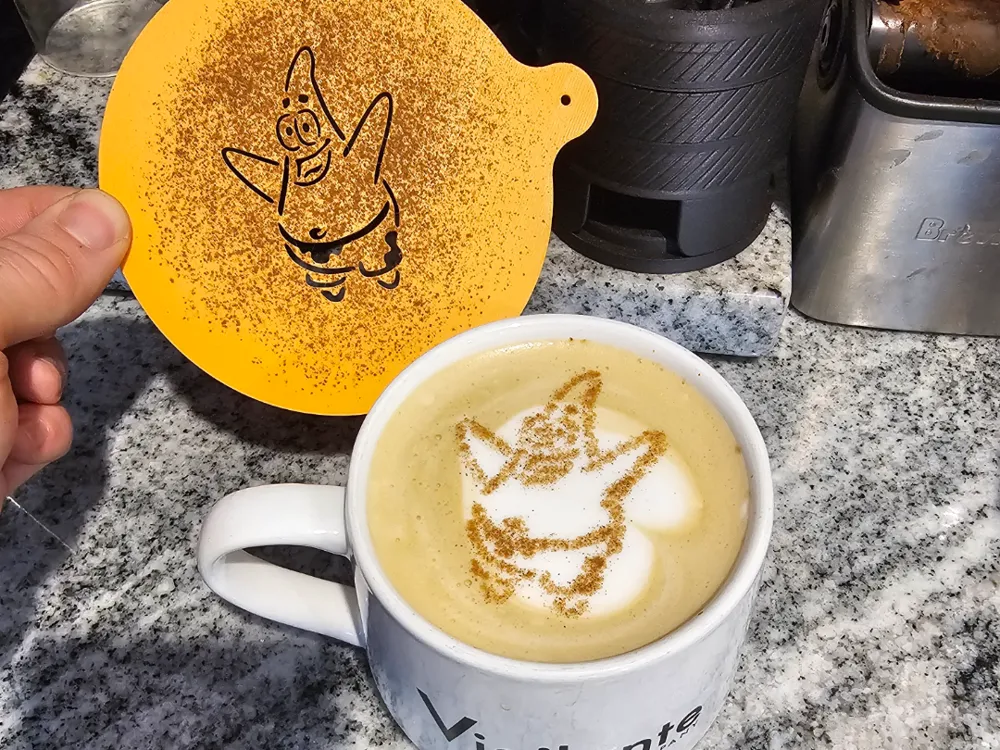 Set 4 Stencil Per Latte Art In Acciaio Inox – Forme Cuore, Tazza E Geometriche Per Decorare Il Caffè