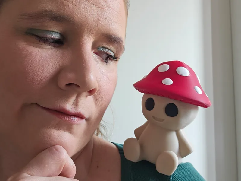 Mushroom Shoulder Pet