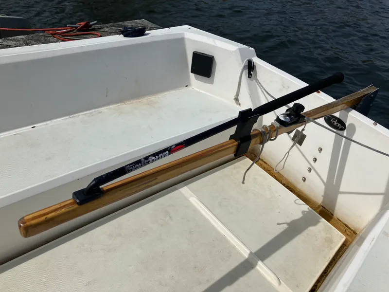 Tiller handle extensions holder