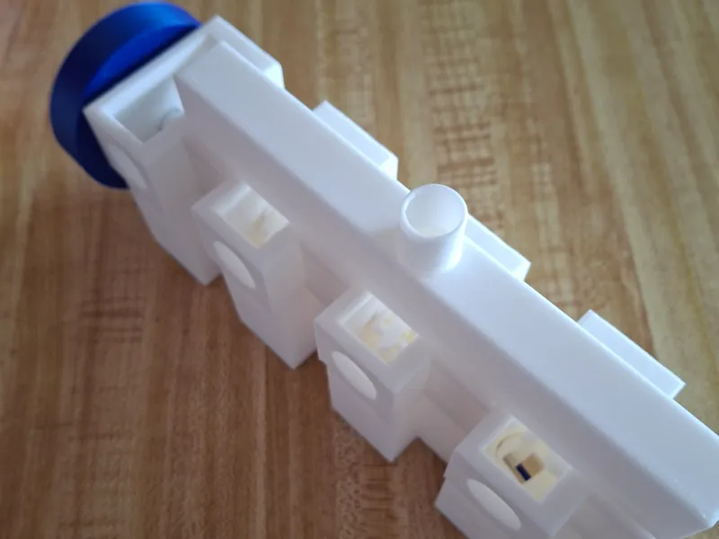 Four Inline Air Engine Crankshaft Valves