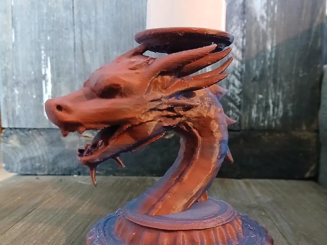 Bougeoir tête de dragon