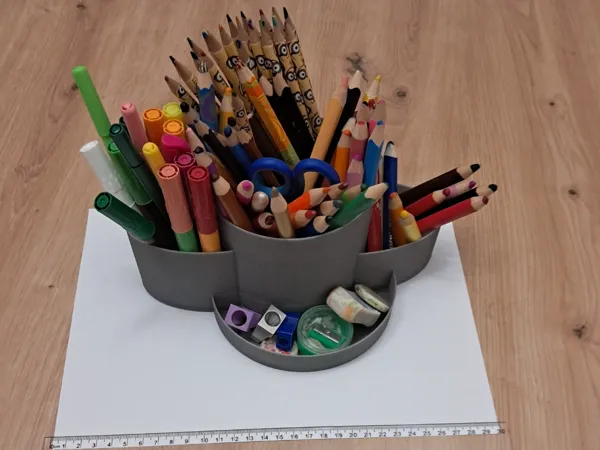 Organisateur de bureau pour enfant