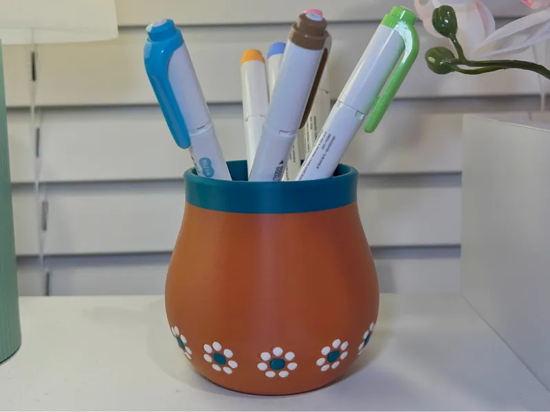 Barro Pen Holder