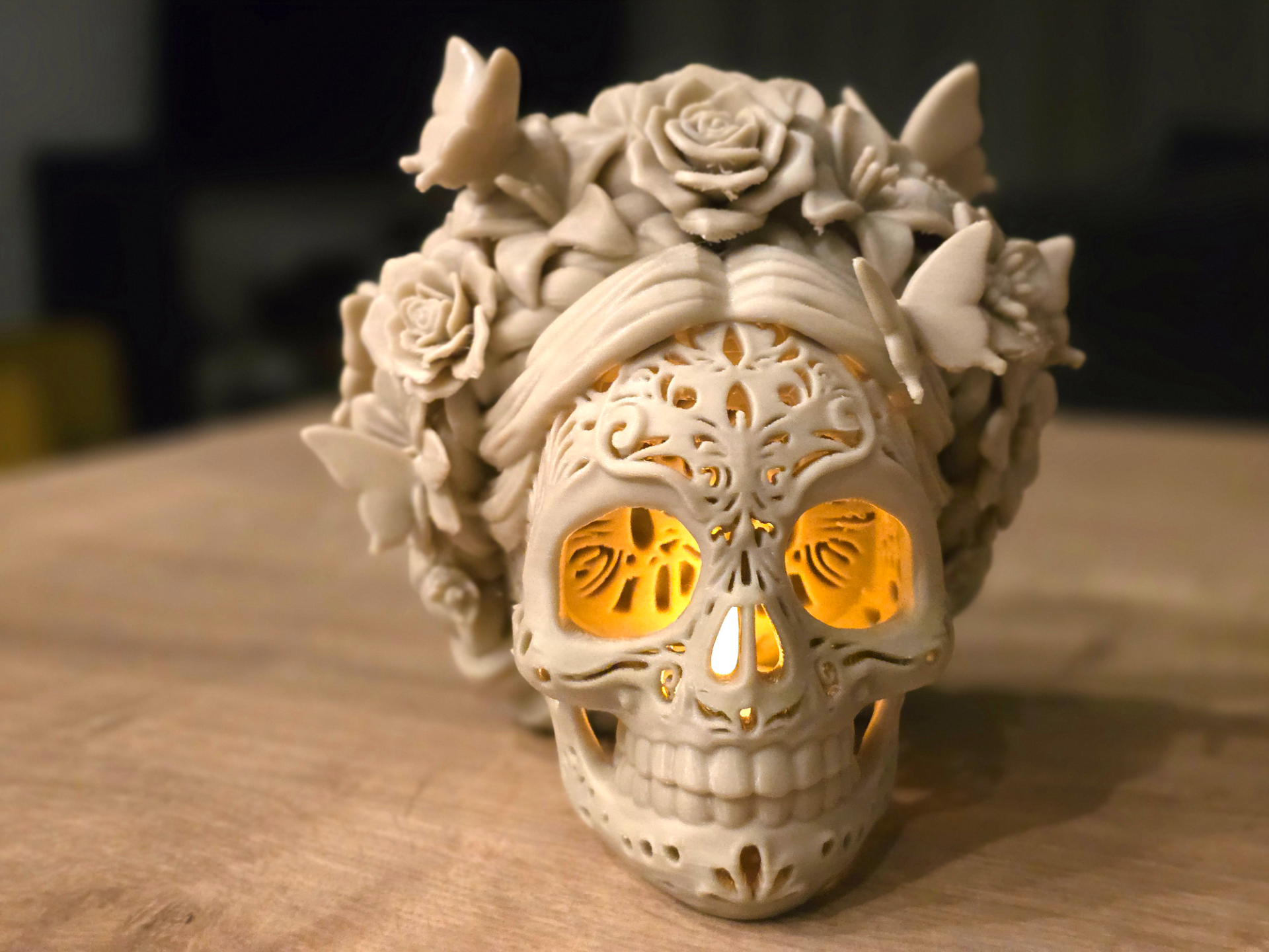 Female Halloween skull lantern Dia de los Muertos - 1