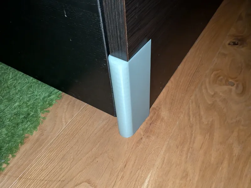 Ikea Malm Fuß und Zehen Schutz Glow in the Dark