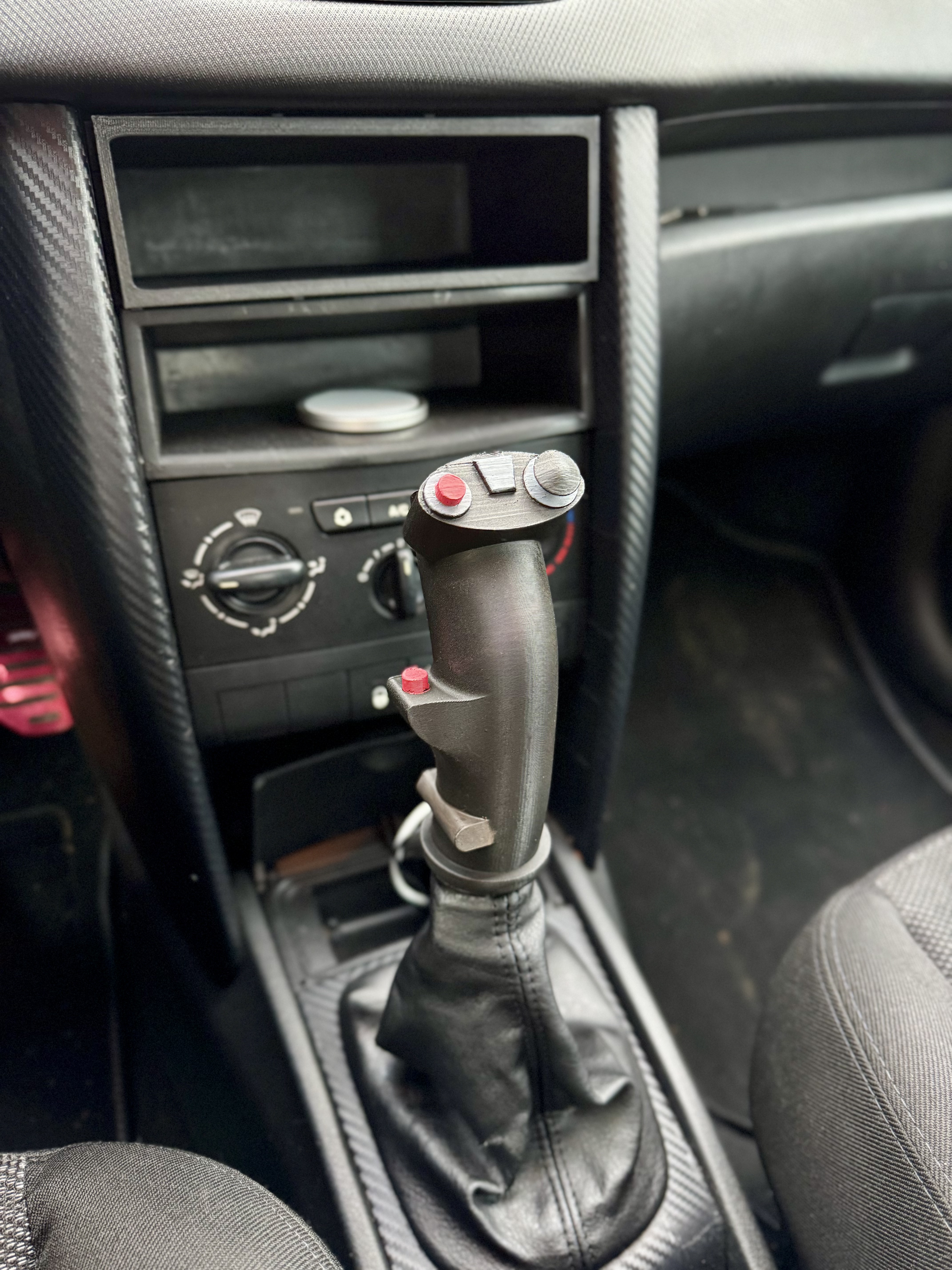 Miniatura 1 do modelo 3D Fighter Jet Shift Knob - F-16 Style