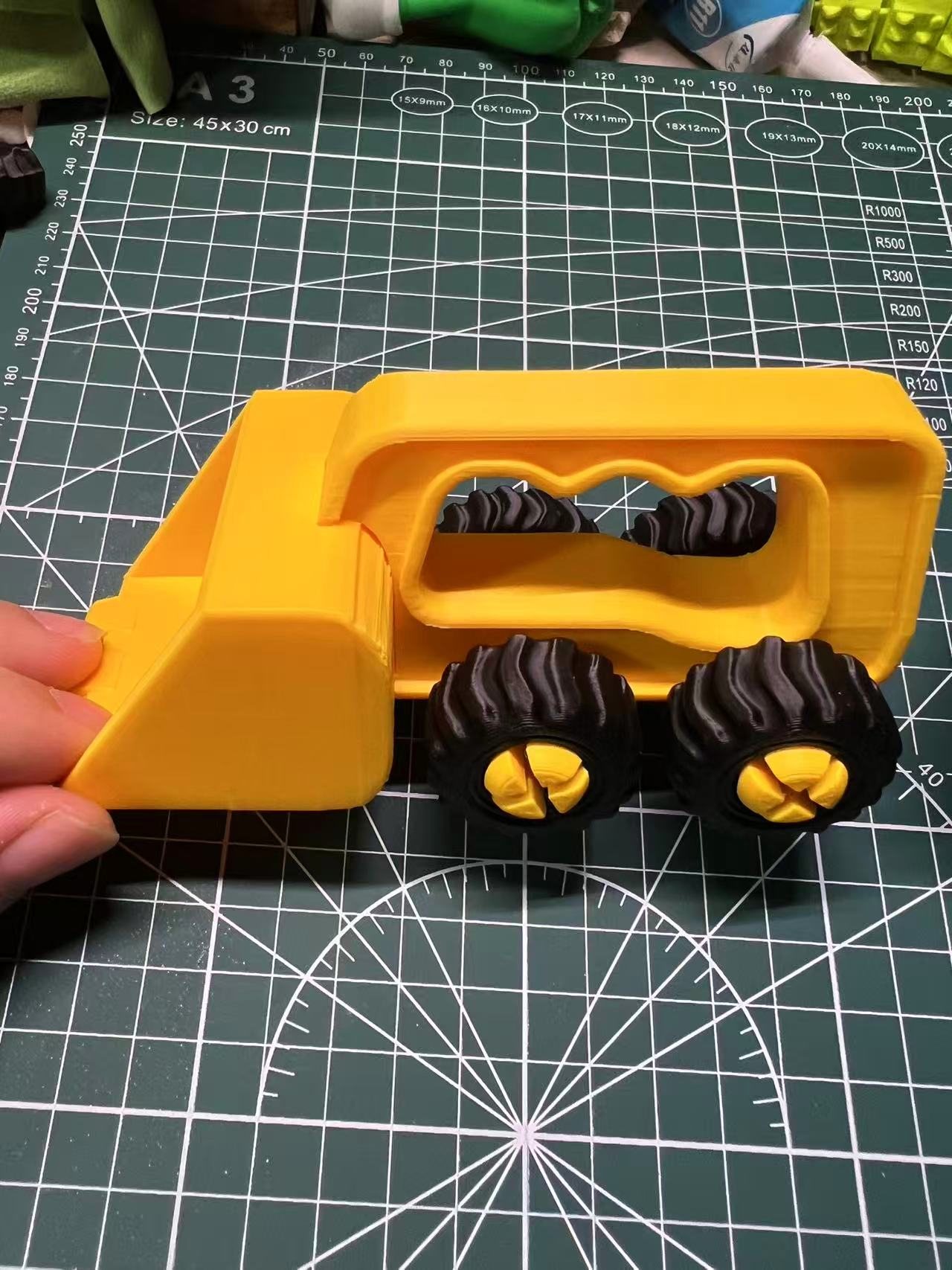 Miniatura 1 do modelo 3D 沙滩工程车——萌娃的梦中情车