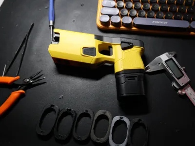 Taser 7 CQ Battery Retention Collar 
