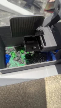 Slim poop bin