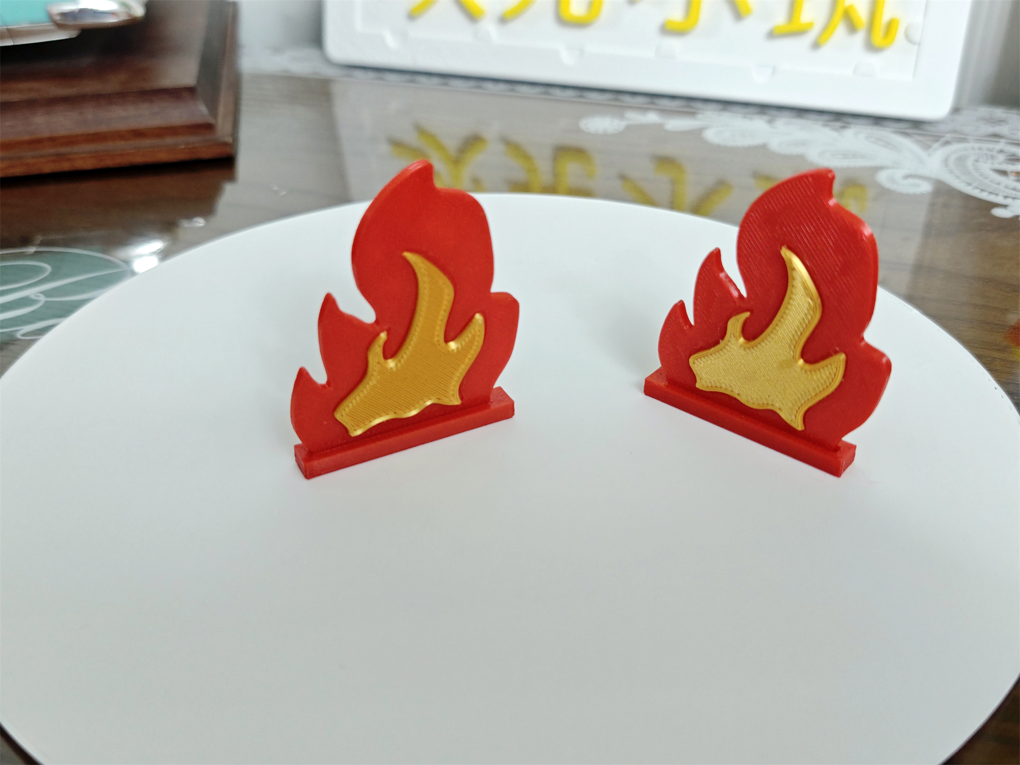 Miniatura 2 do modelo 3D 灭火器+消防栓+着火的火苗标牌+小松树+小梯子 消防救援救火过家家迷你小场景道具摆件