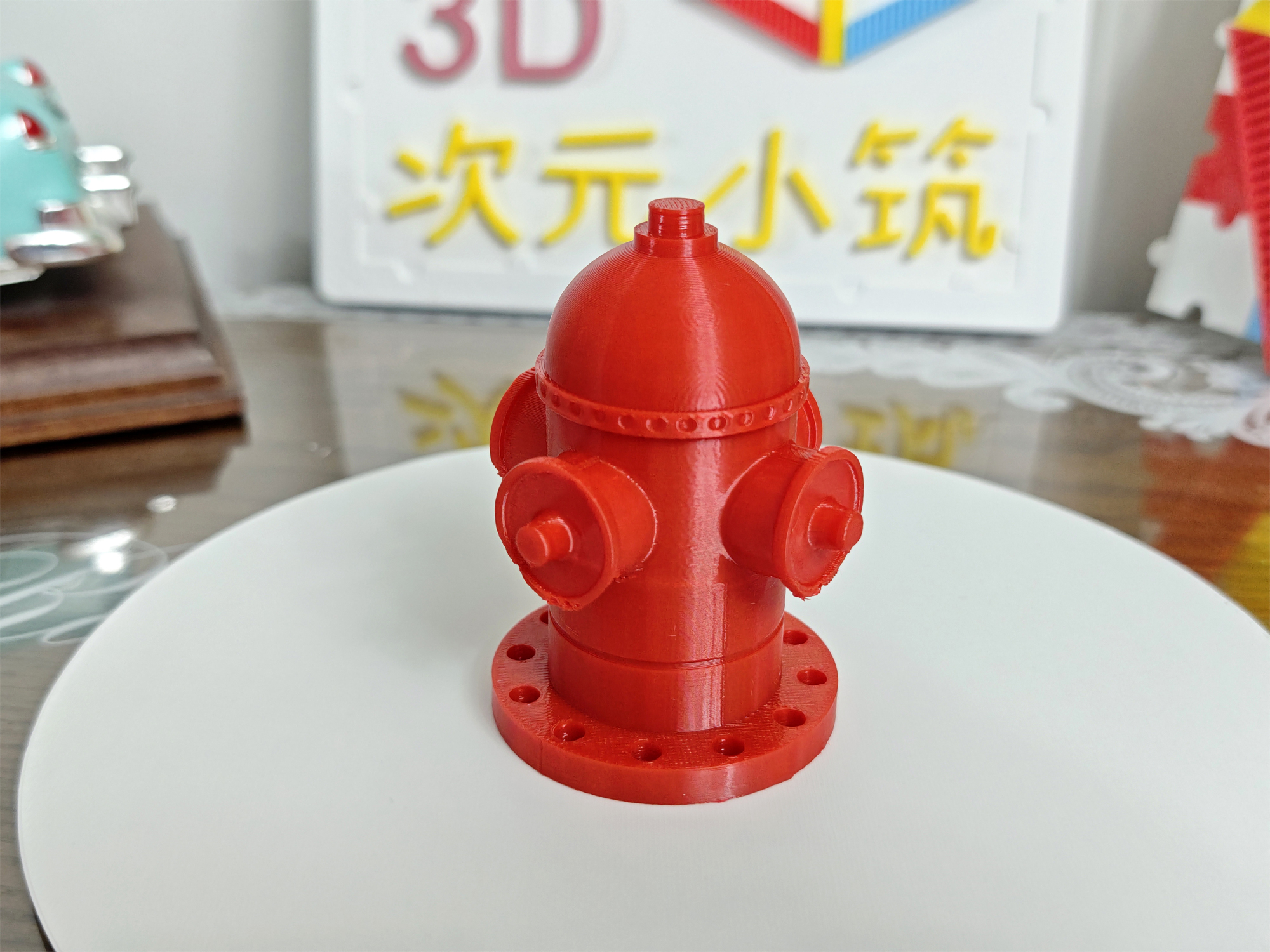 Miniatura 3 do modelo 3D 灭火器+消防栓+着火的火苗标牌+小松树+小梯子 消防救援救火过家家迷你小场景道具摆件