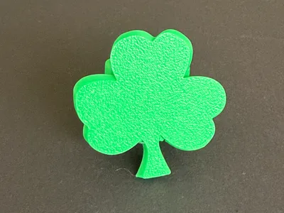 Shamrock woggle