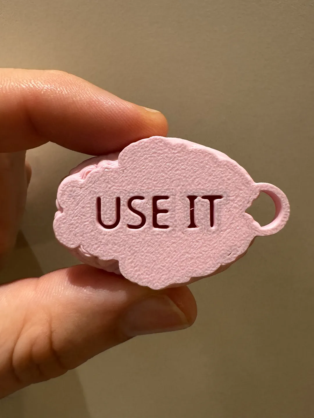 BRAIN KEYCHAIN view 2