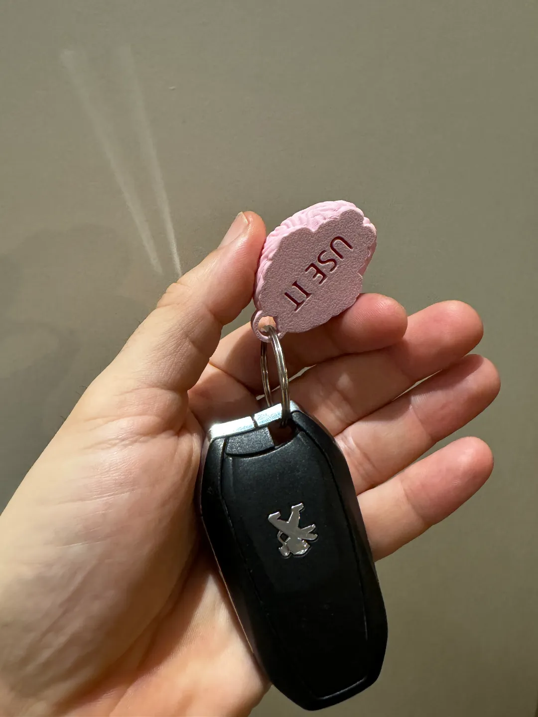 BRAIN KEYCHAIN view 4