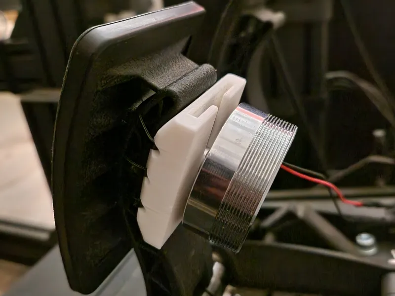Fanatec CSL Elite Pedals v2 Resonance Speakermount