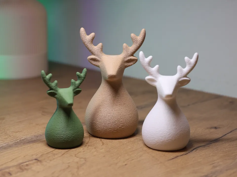 Estante o repisa: Nordic Fuzzy Deer – Modern 3-Piece Decor Set. Referencia del modelo original.