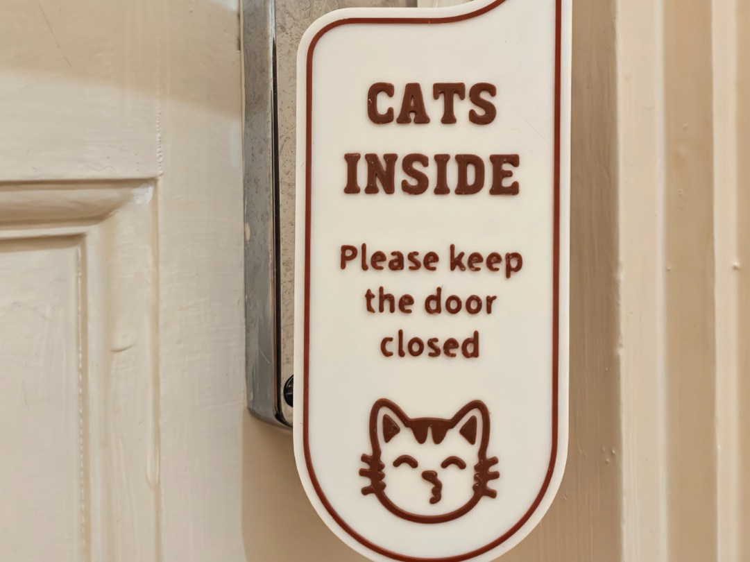 Door Hanger for cats indoor cat safety