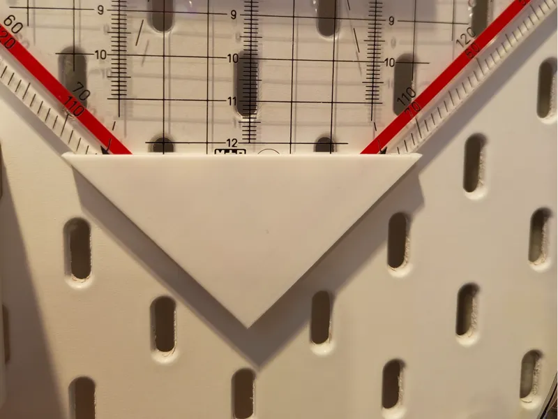 Protractor Triangle Skadis Holder