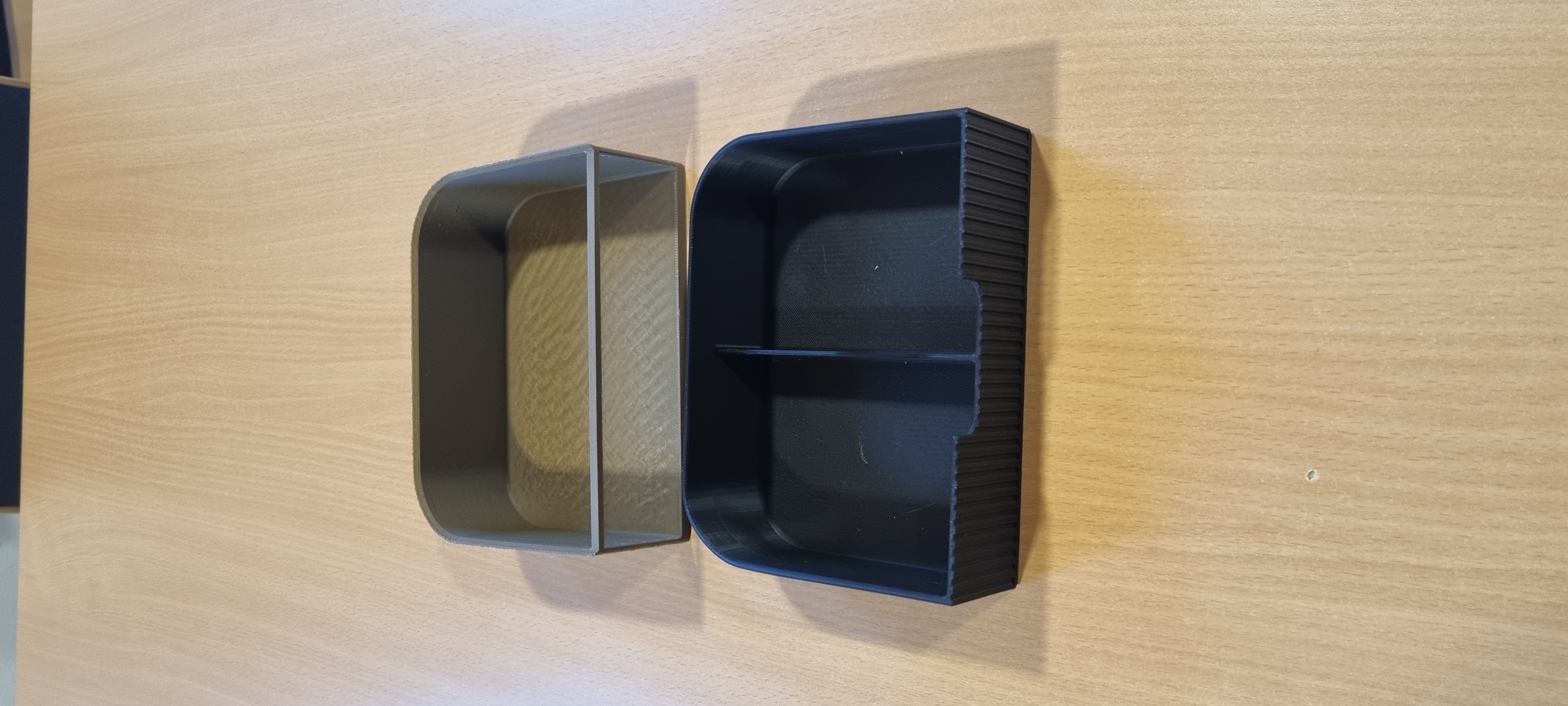 Miniatura 4 do modelo 3D MODULO | Modular Ribbed Desk Organizer