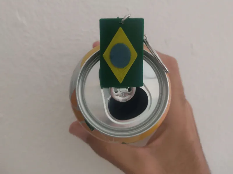 chaveiro abridor de latas bandeira do brasil