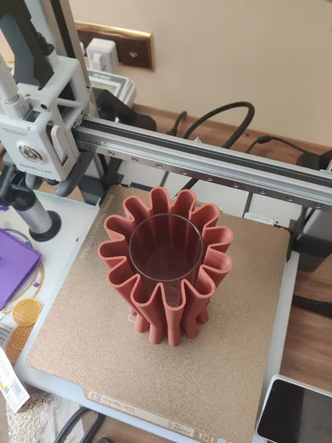 "Vegas" - Minimalist Ribbed Vase view 3