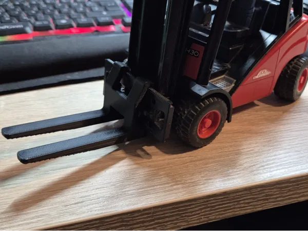 https://makerworld.bblmw.com/makerworld/model/USd94f114b519bed/design/2025-09-23_f307fab1ec9118.jpg