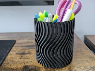 Minimalist Pencil Holder 