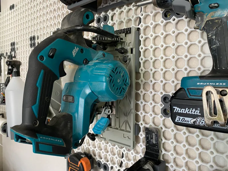 Makita DHS680 Multiboard Mount