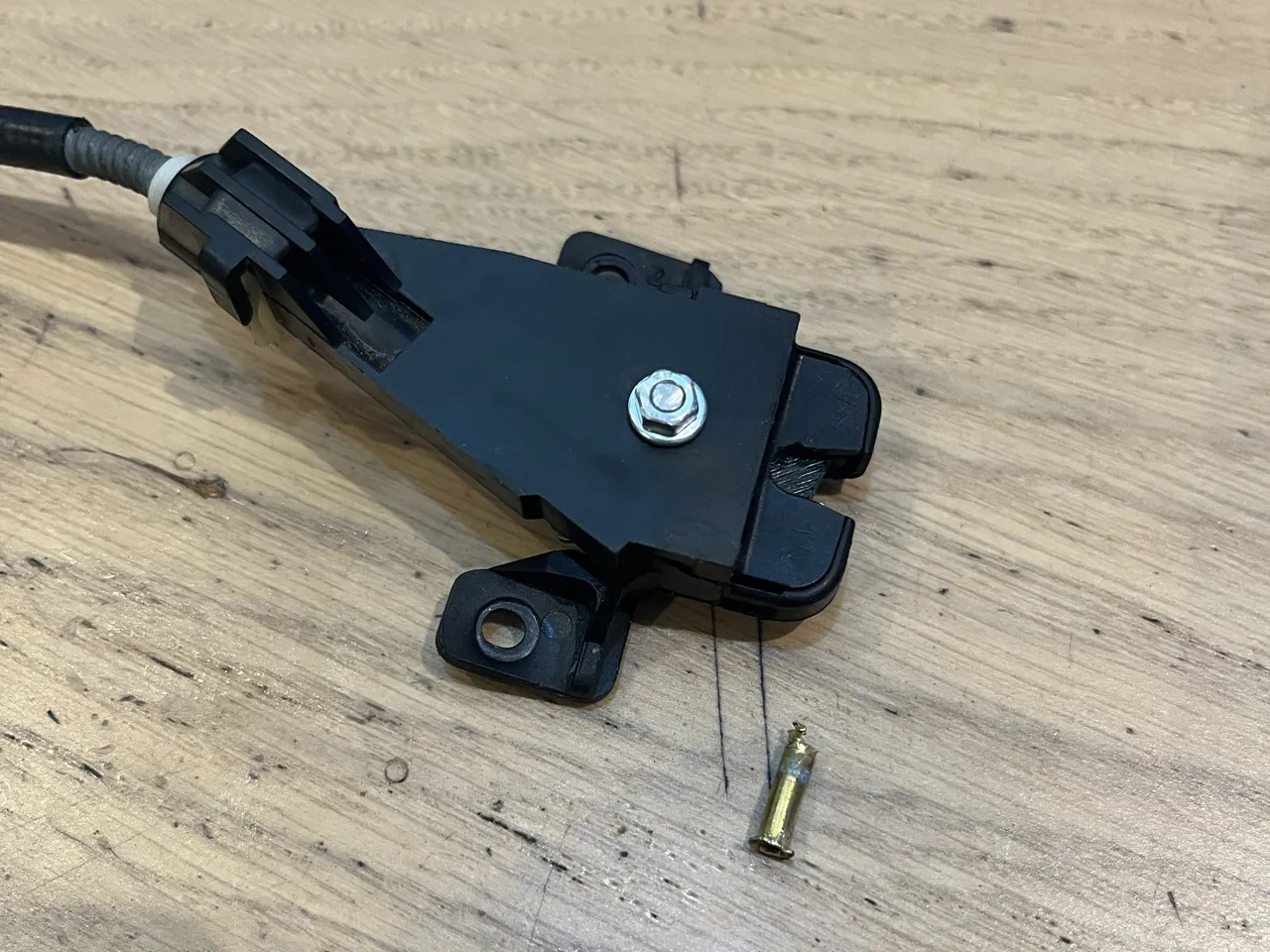 R129 Mercedes Glove Box Latch and Spring Holder view 3