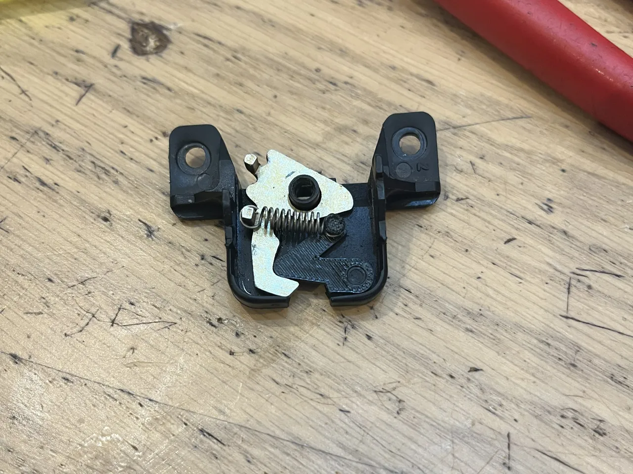 R129 Mercedes Glove Box Latch and Spring Holder view 2