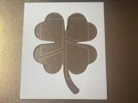 Pochoir trèfle à quatre feuilles — photo 1