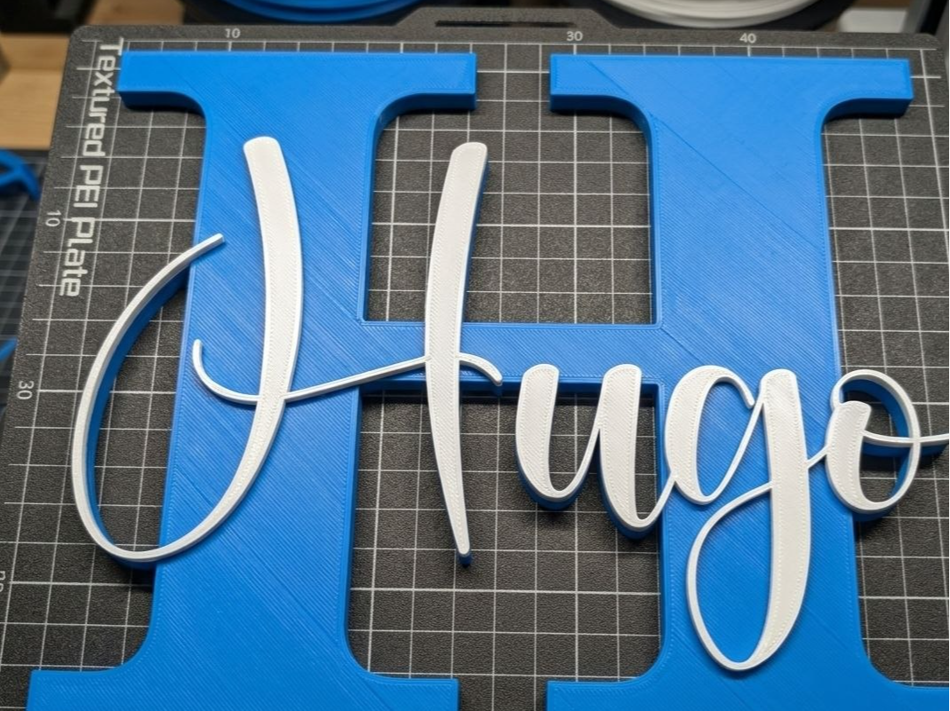 nombre hugo