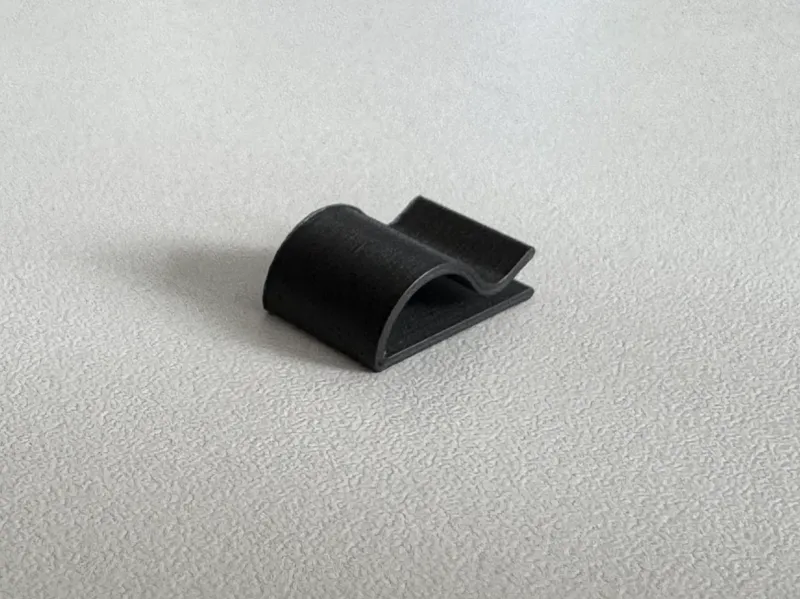 Simplest cable clip