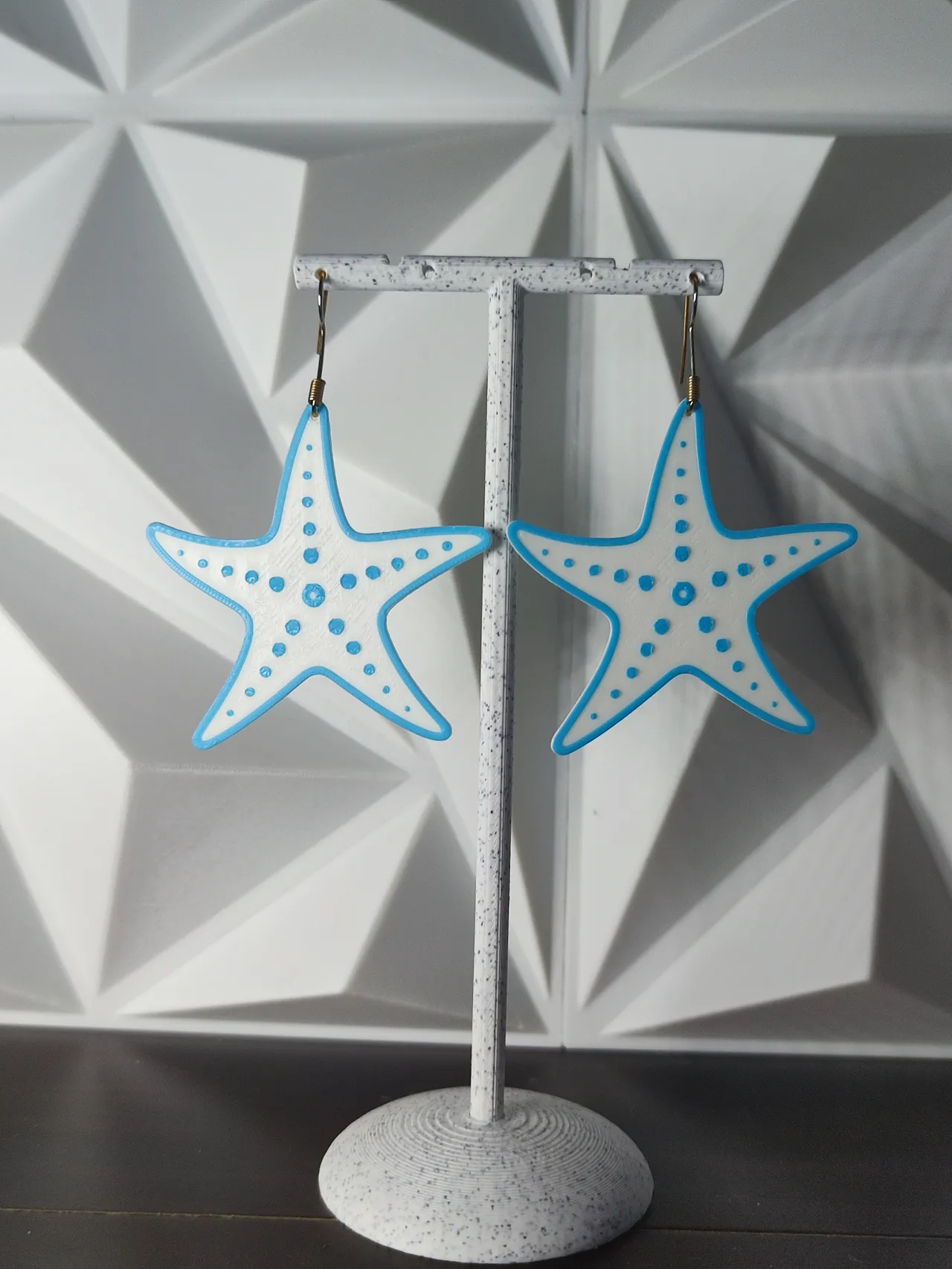 Aretes Estela Marina view 2