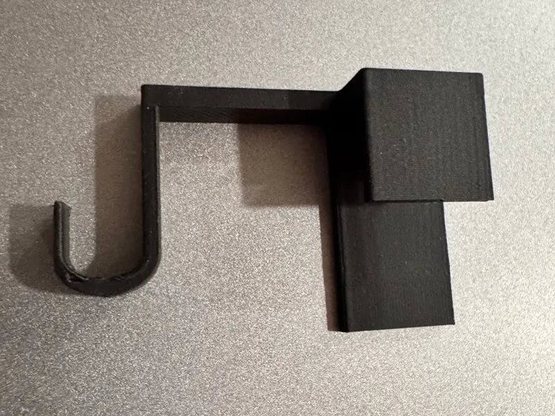 Laptop Screen Earpiece Hook