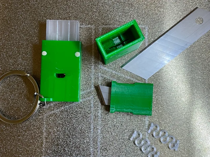 button knife