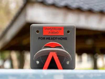 Holder for Austrian Audio Headphones and cables
