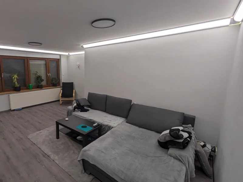 LED Crown Moulding