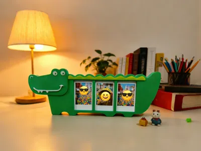 Crocodile Photo Frame