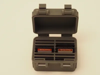 Small Rugged SD Card Box 14 SD 4 Micro SD