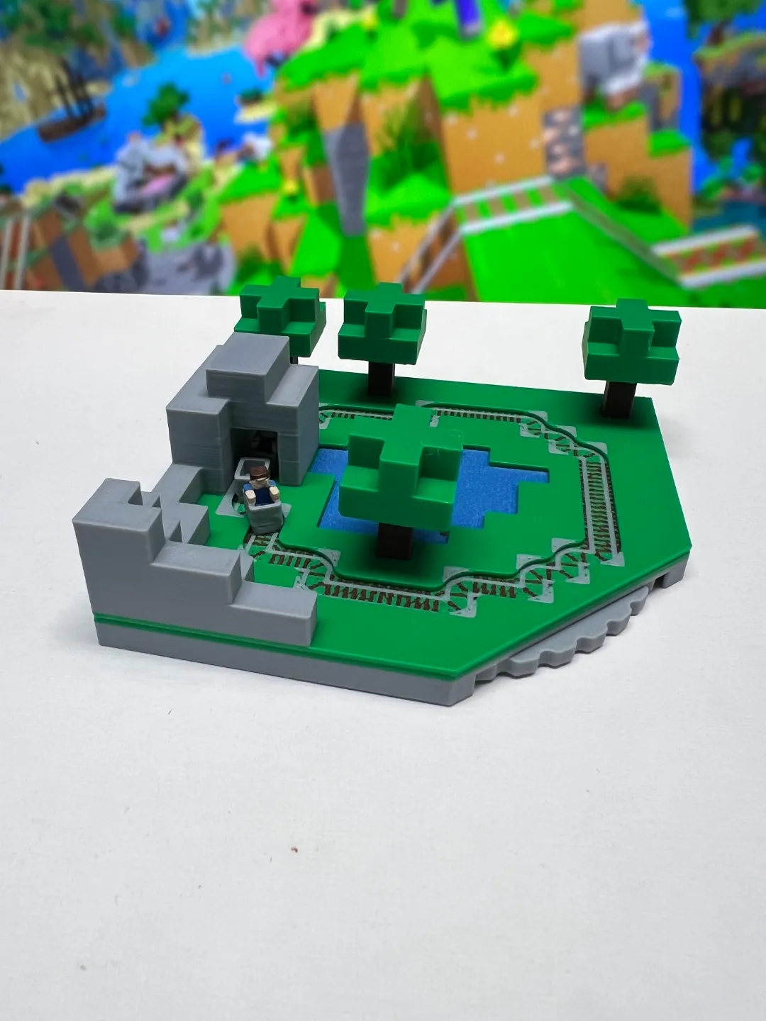 Minecraft Diorama – Moving Minecarts & Boat view 4