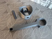 Support casque en forme de piston — photo 4