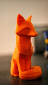 Statue abstraite de renard low poly — photo 4