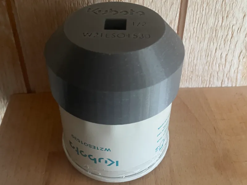 Kubota Oil key filter B1241 w21eso1530