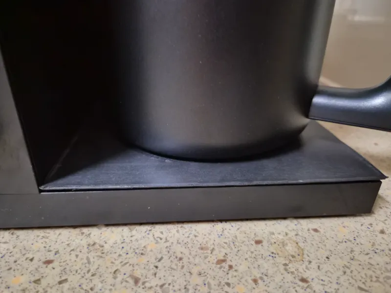Fellow aiden, bottom thin tray