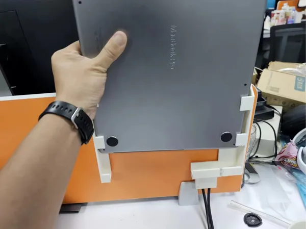 Support auto-dock pour MacBook