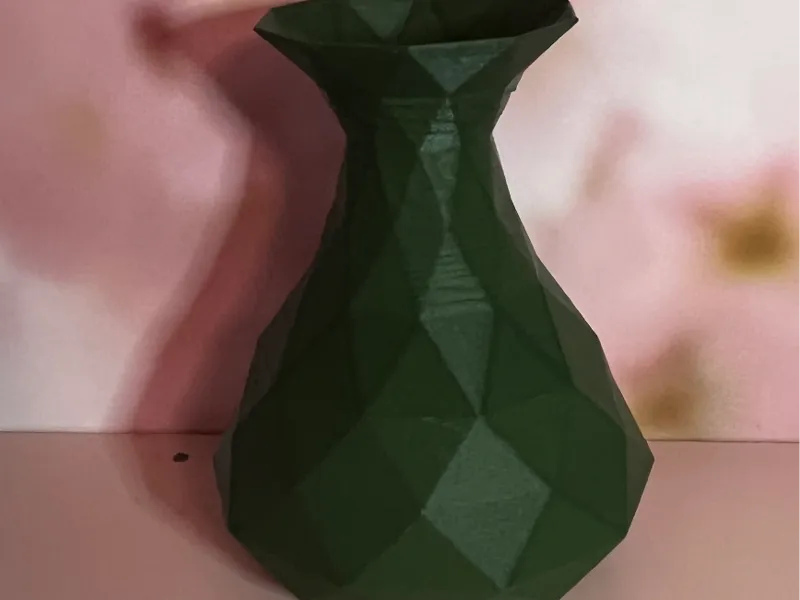 vase low poly